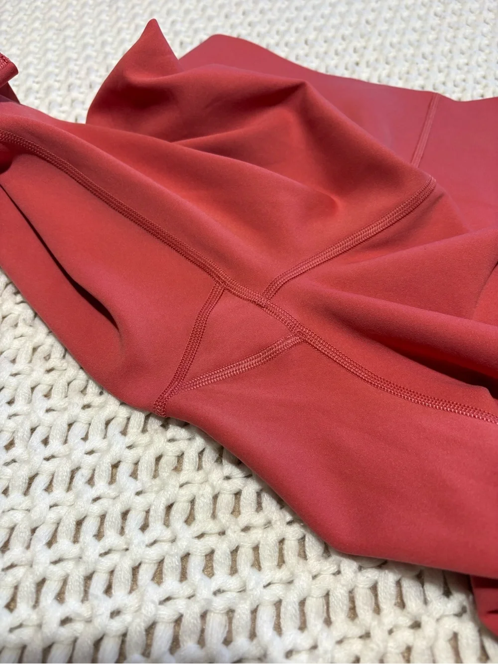lululemon desert red glow up tight 25” size 8